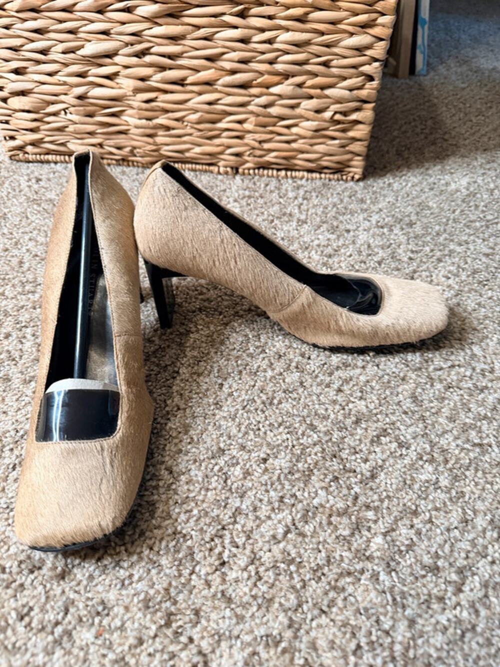 Colin Stuart Victoria’s Secret 8.5 Tan Calf Hair Leather Block Heel Y2K NWOT 457